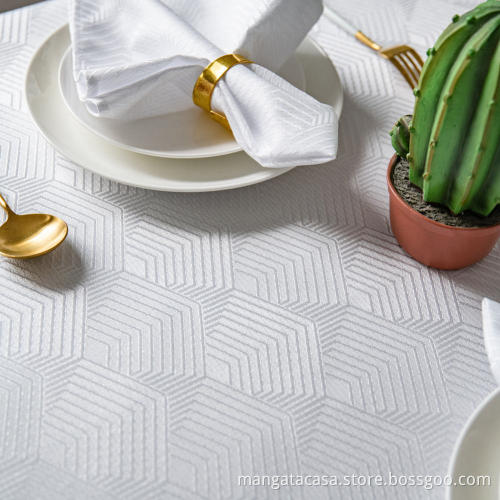 Washable jacquard dining mat